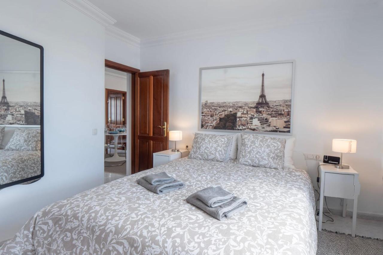 Comfortable And Modern Apartment Next To The Avenida Central In ติอาส ภายนอก รูปภาพ