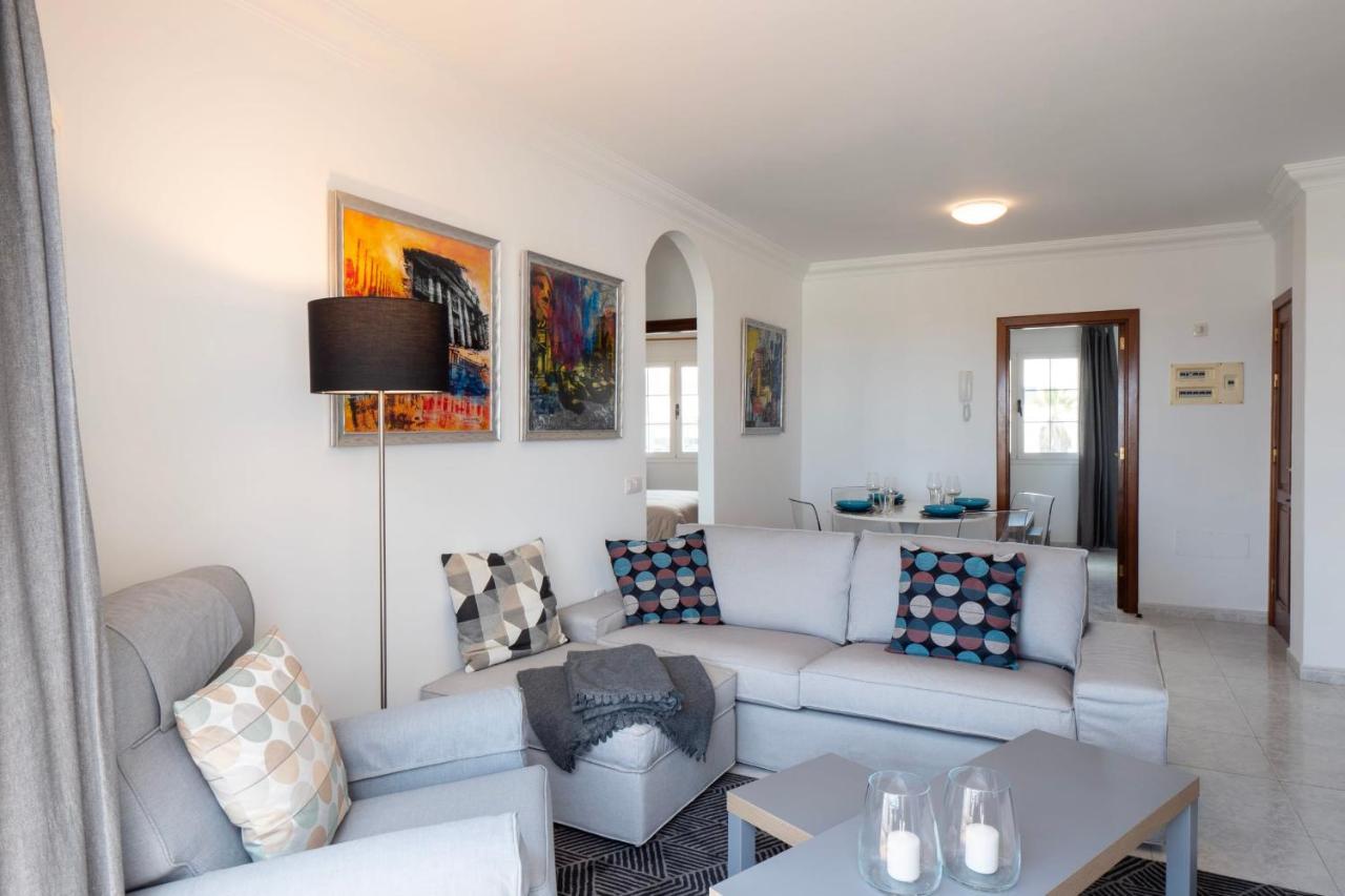 Comfortable And Modern Apartment Next To The Avenida Central In ติอาส ภายนอก รูปภาพ
